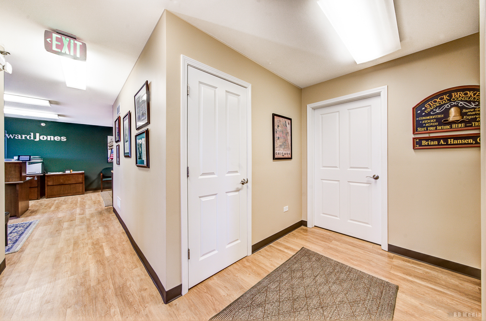 main property photo 11