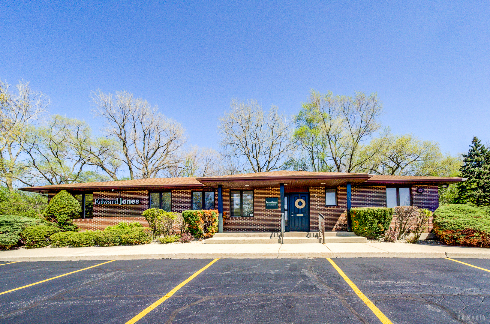 main property photo 20
