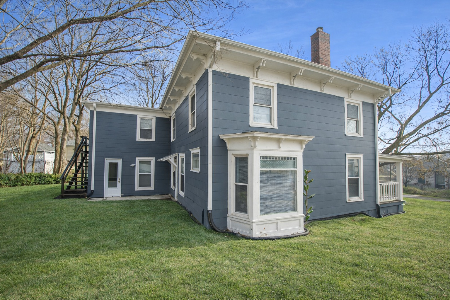 main property photo 3