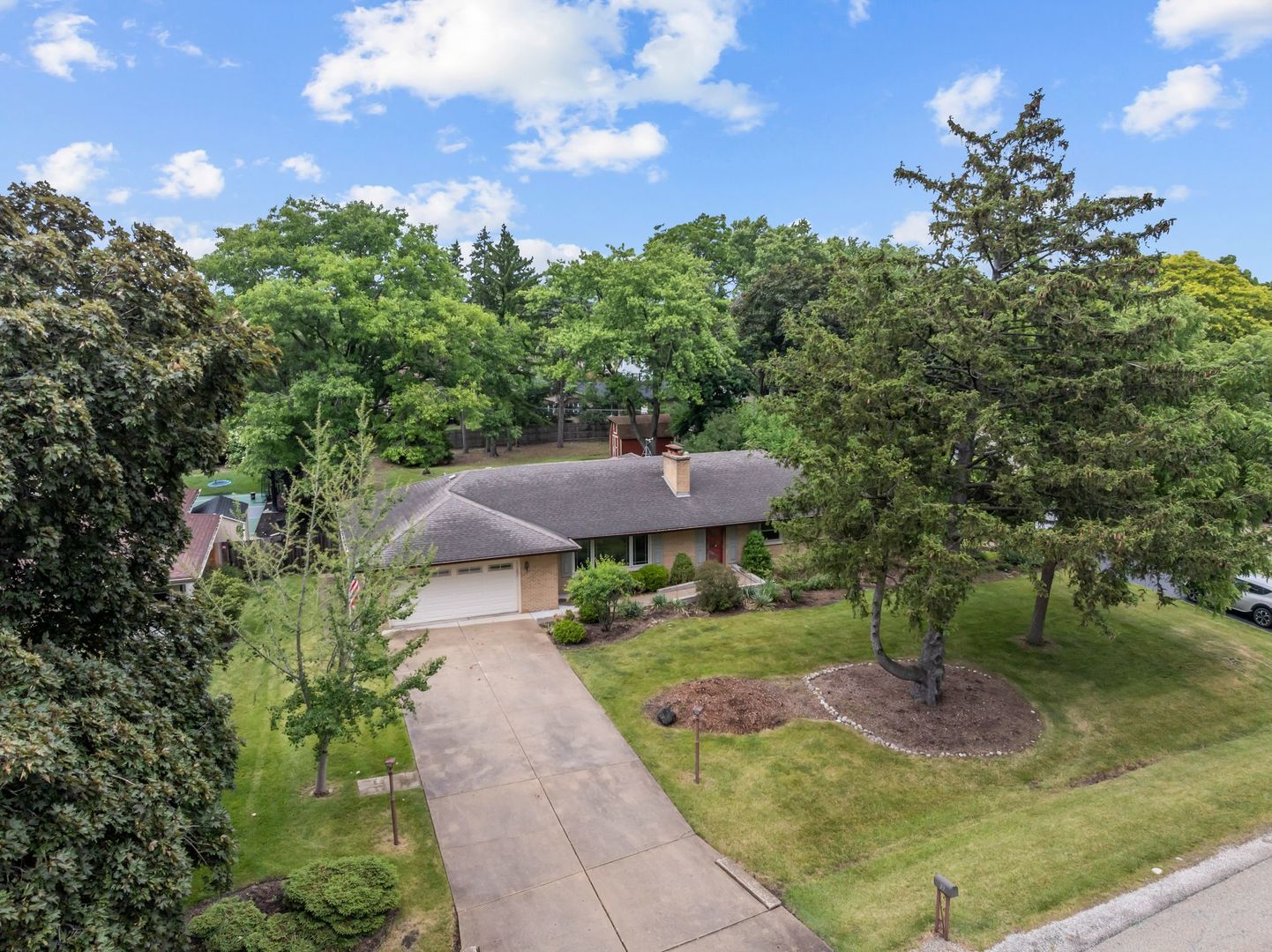 main property photo 36