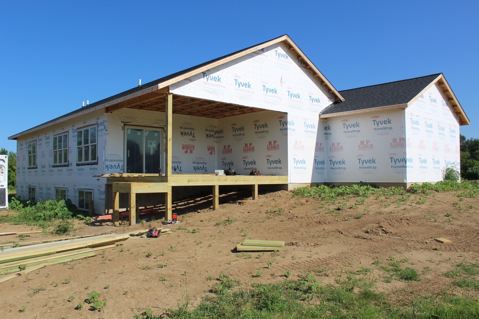 main property photo 3