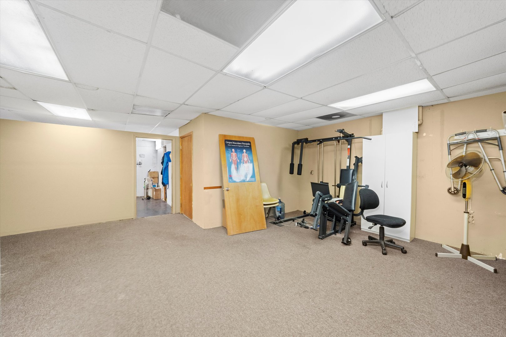 main property photo 32