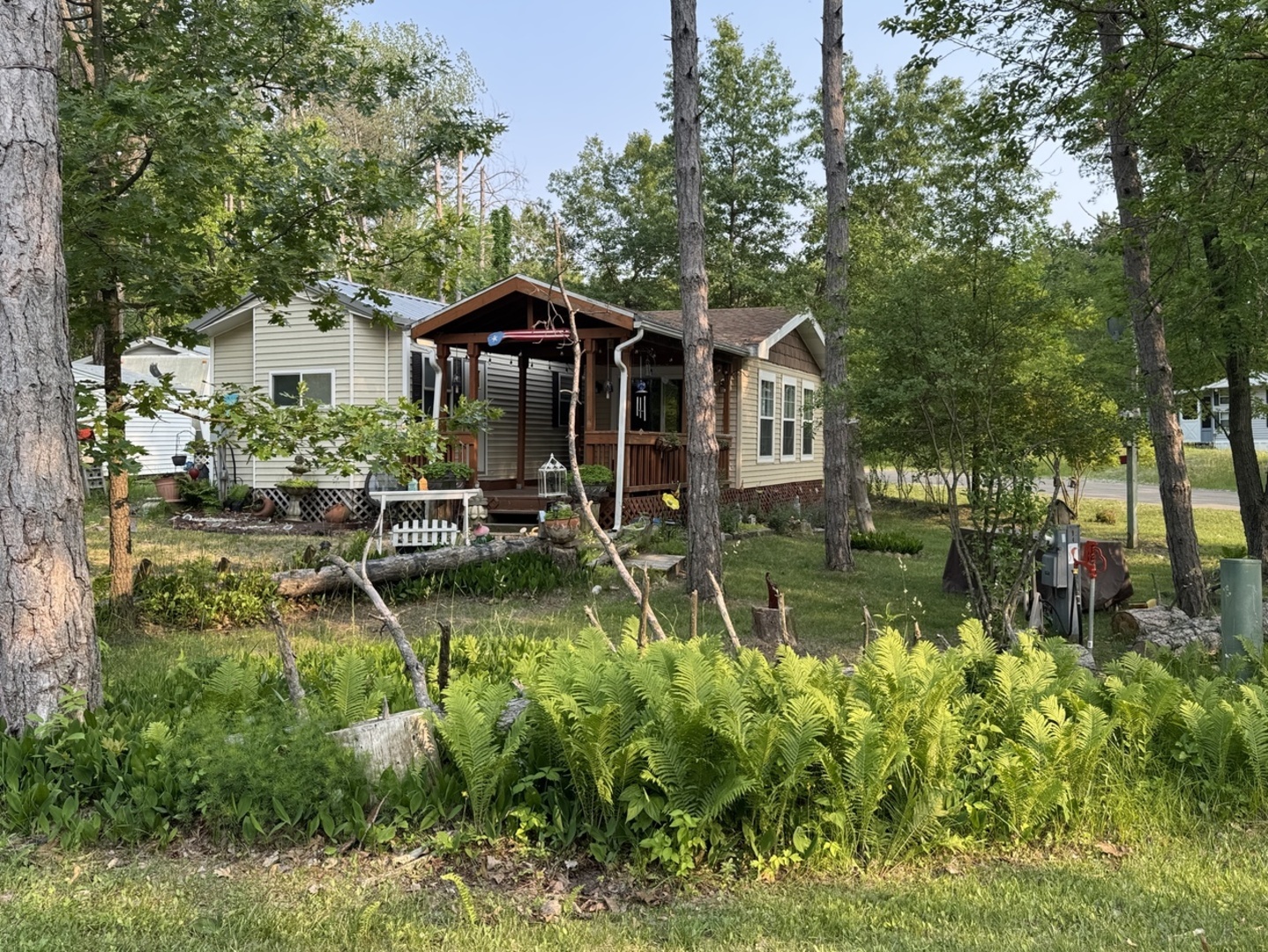 main property photo 19