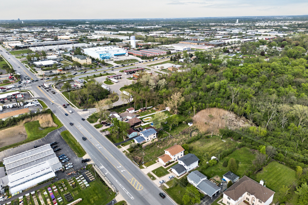 main property photo 12