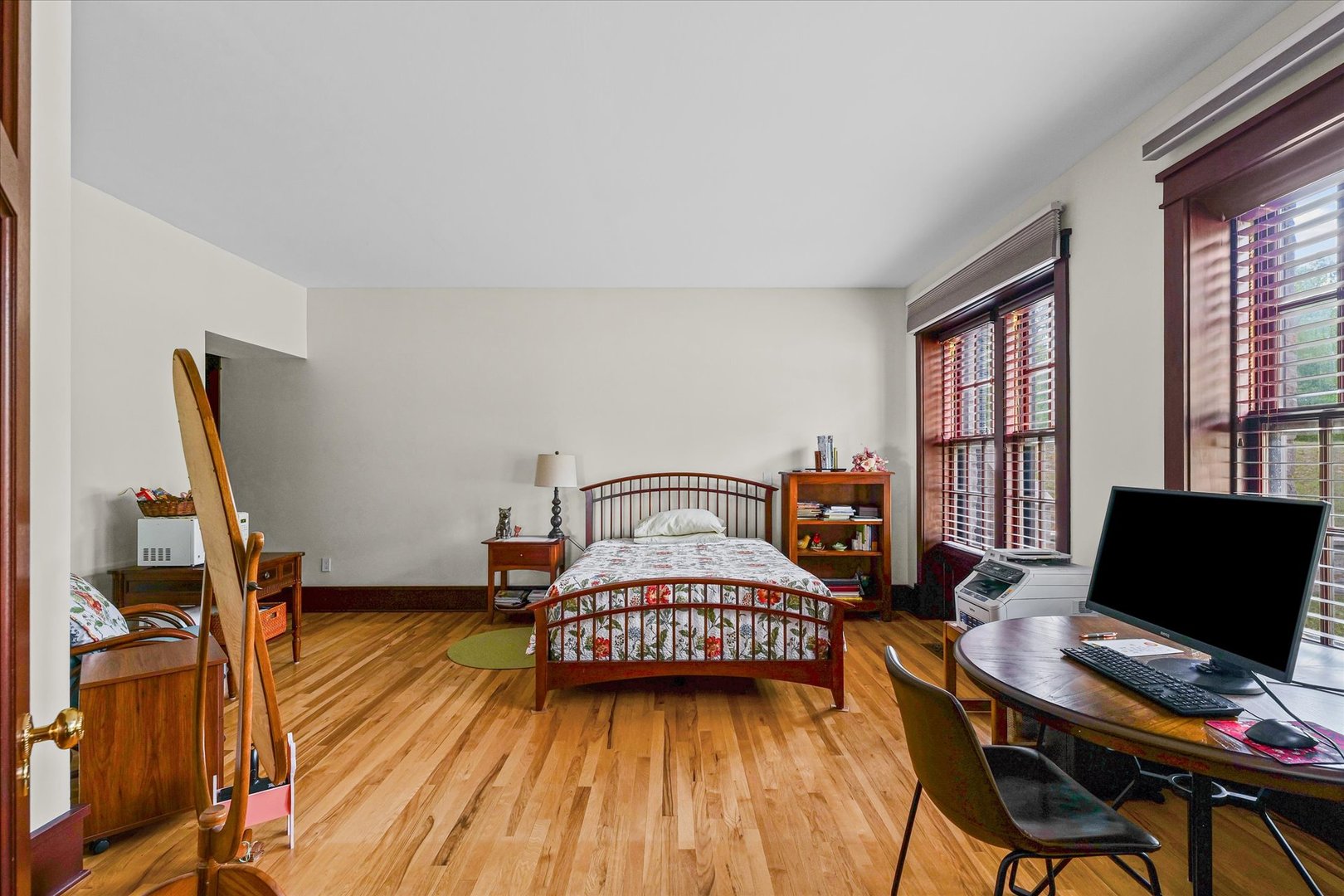 main property photo 124