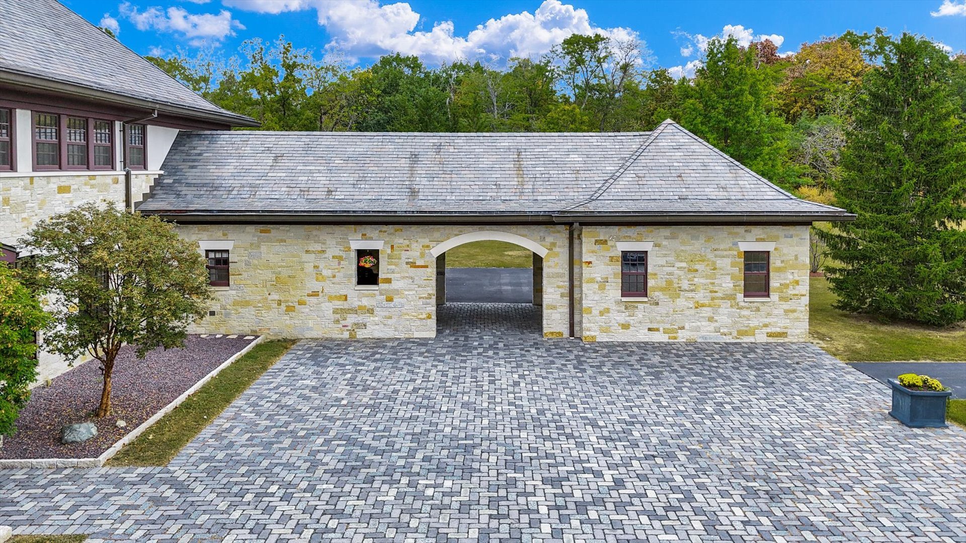 main property photo 152