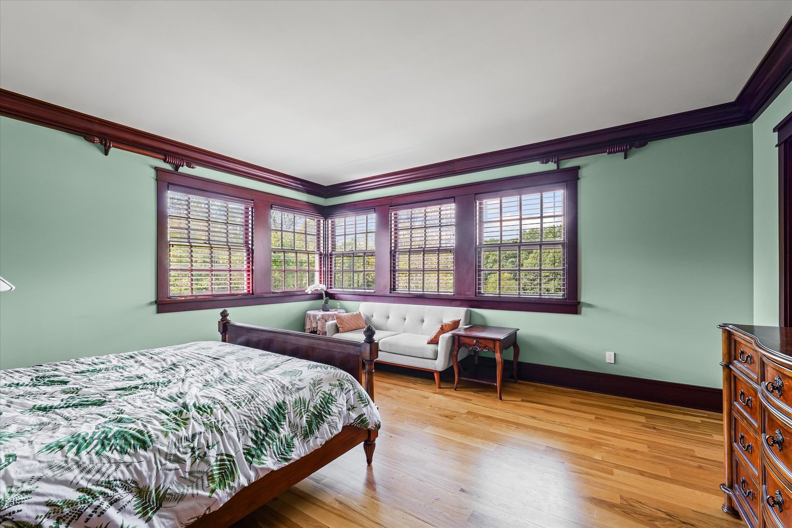 main property photo 90