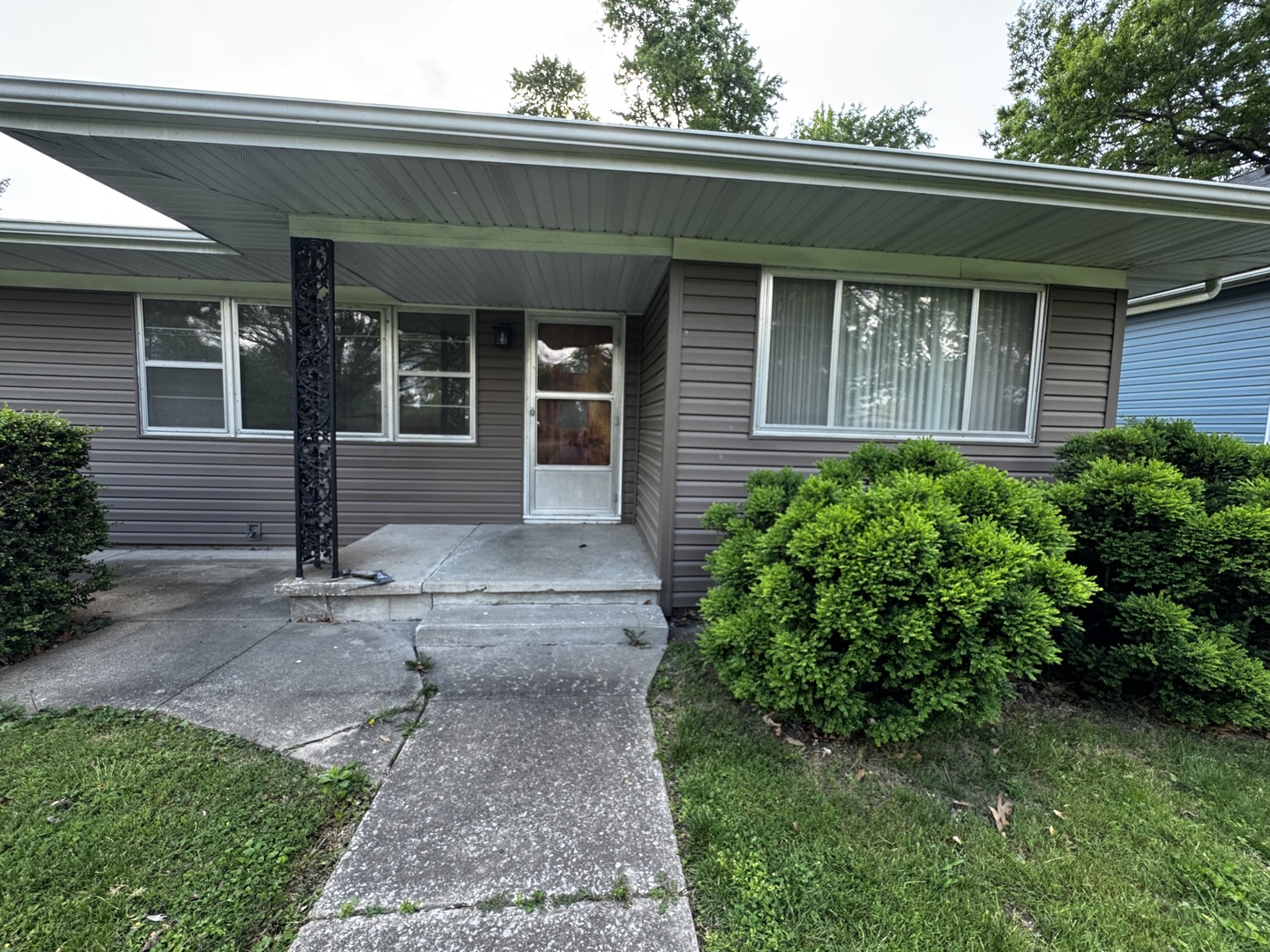 property viewer photo 1