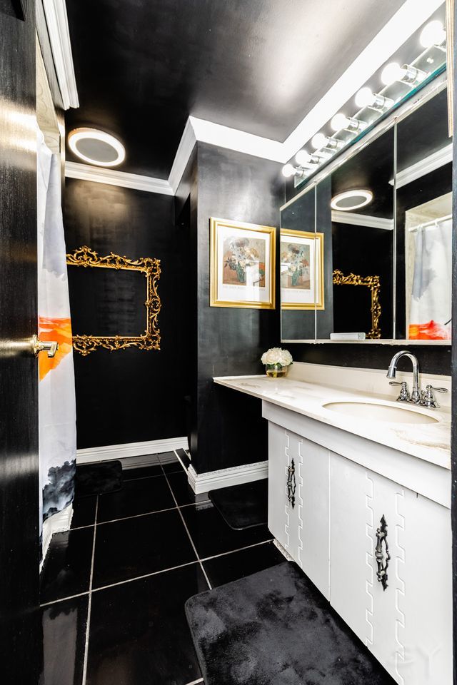 property viewer photo 11