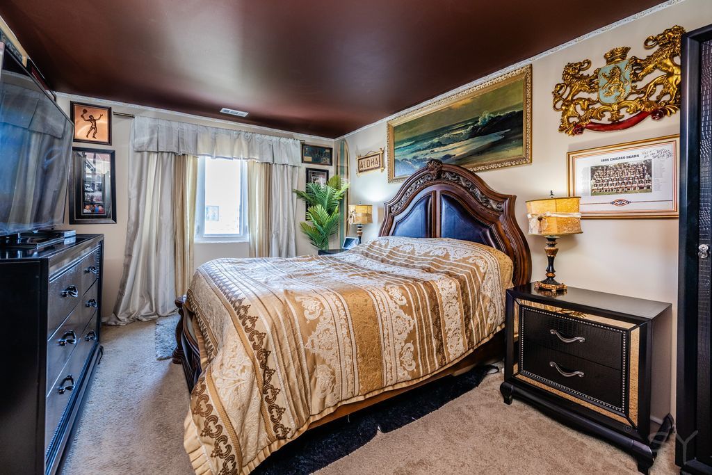 property viewer photo 9