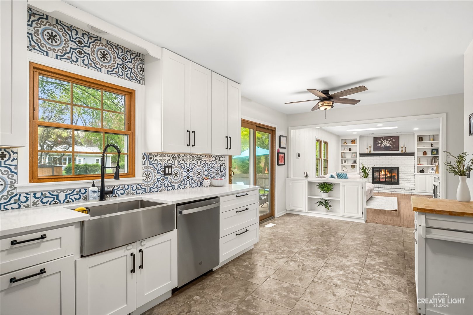property viewer photo 7