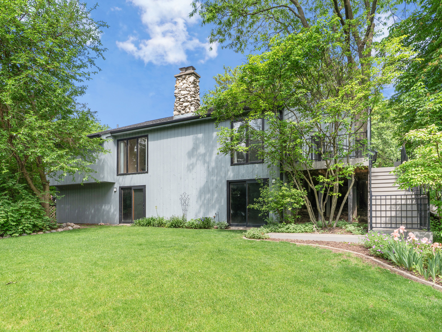 main property photo 44