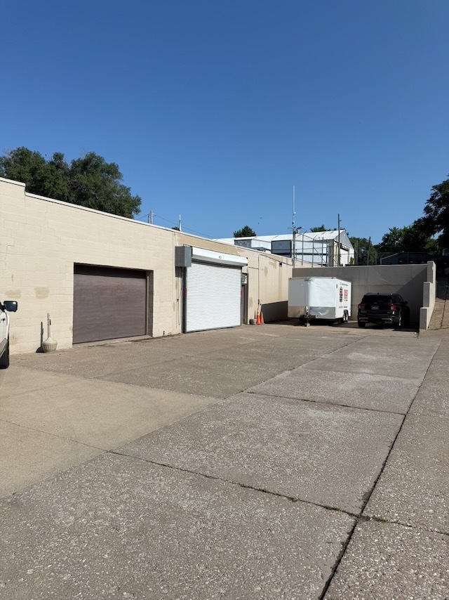 main property photo 8