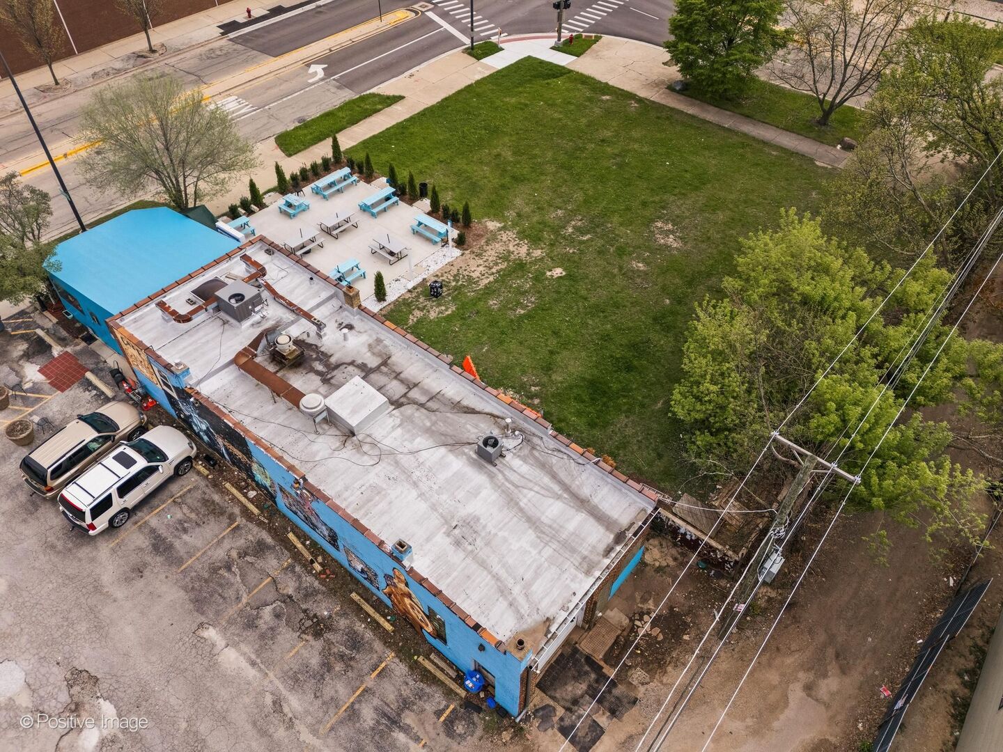 main property photo 13