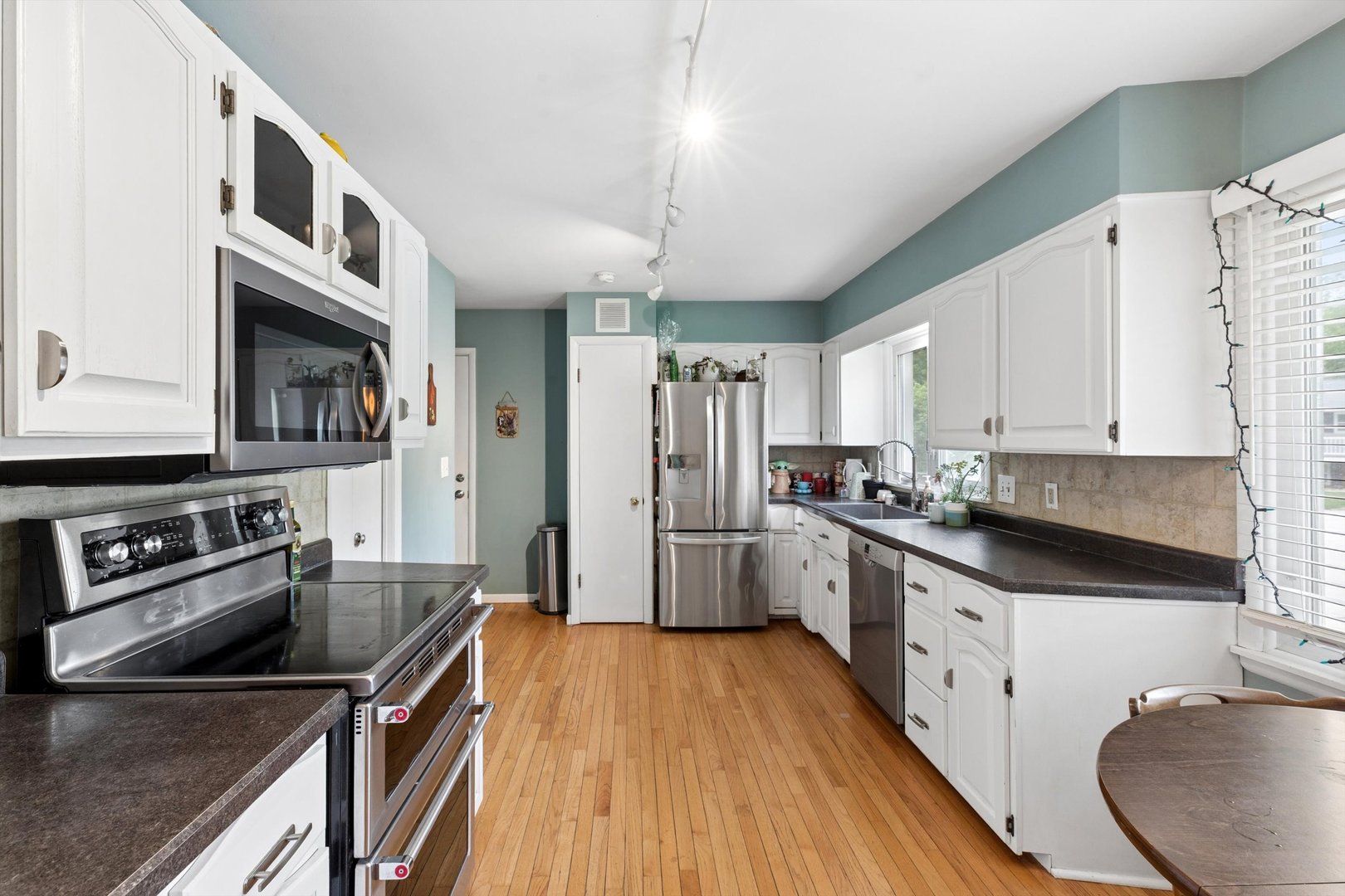 main property photo 2