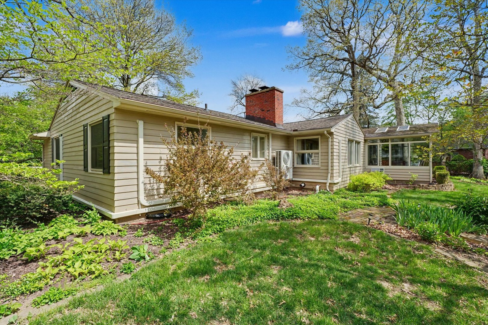 main property photo 54