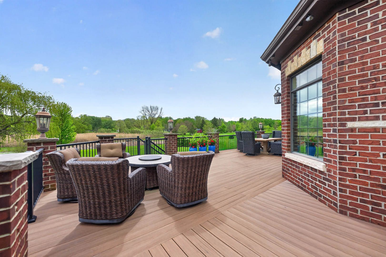 main property photo 109