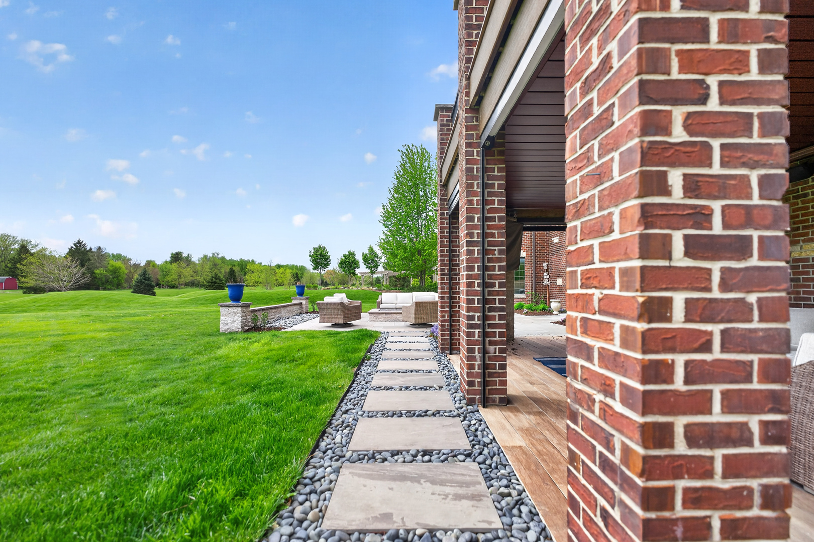 main property photo 113