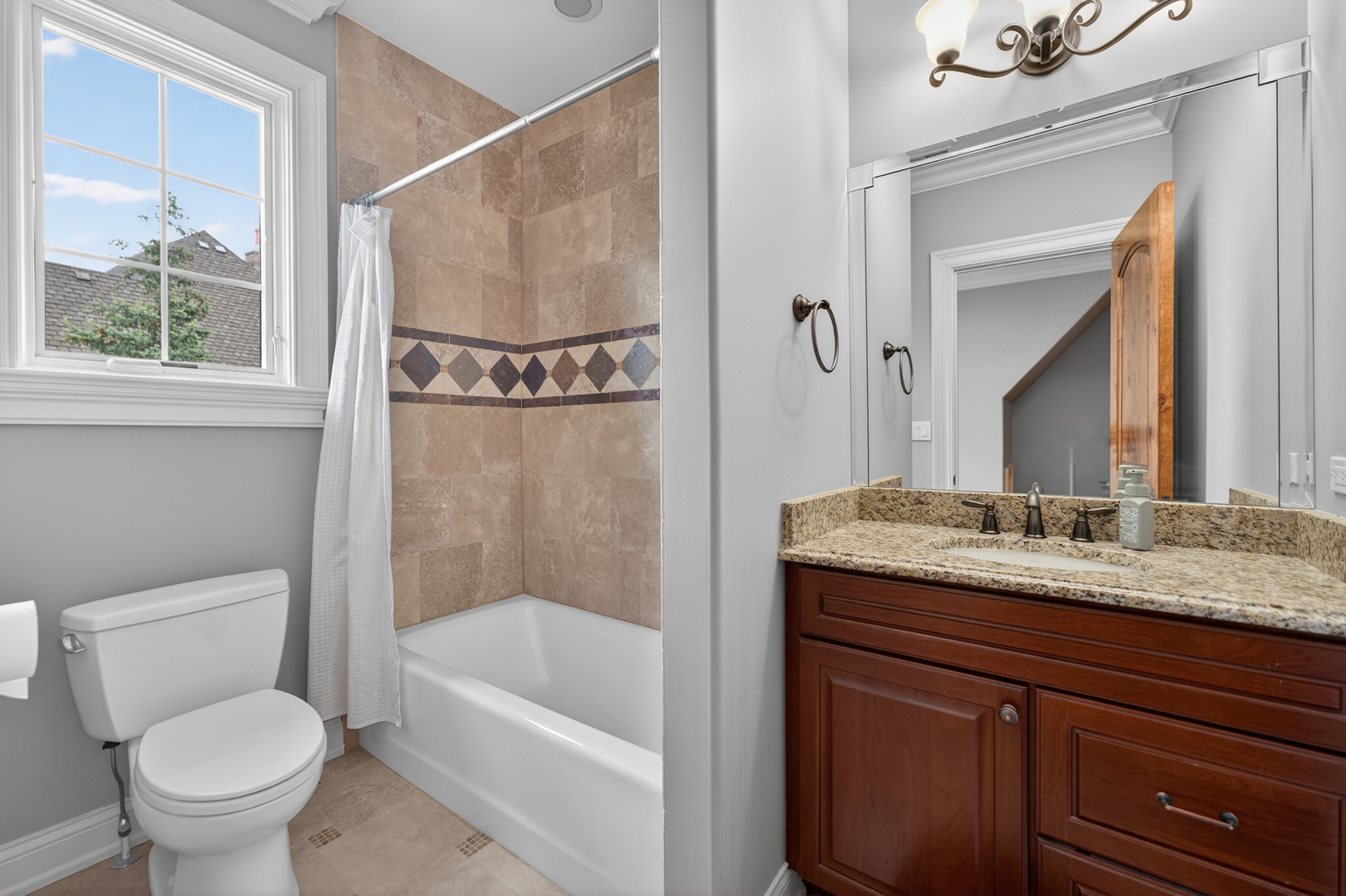 main property photo 88