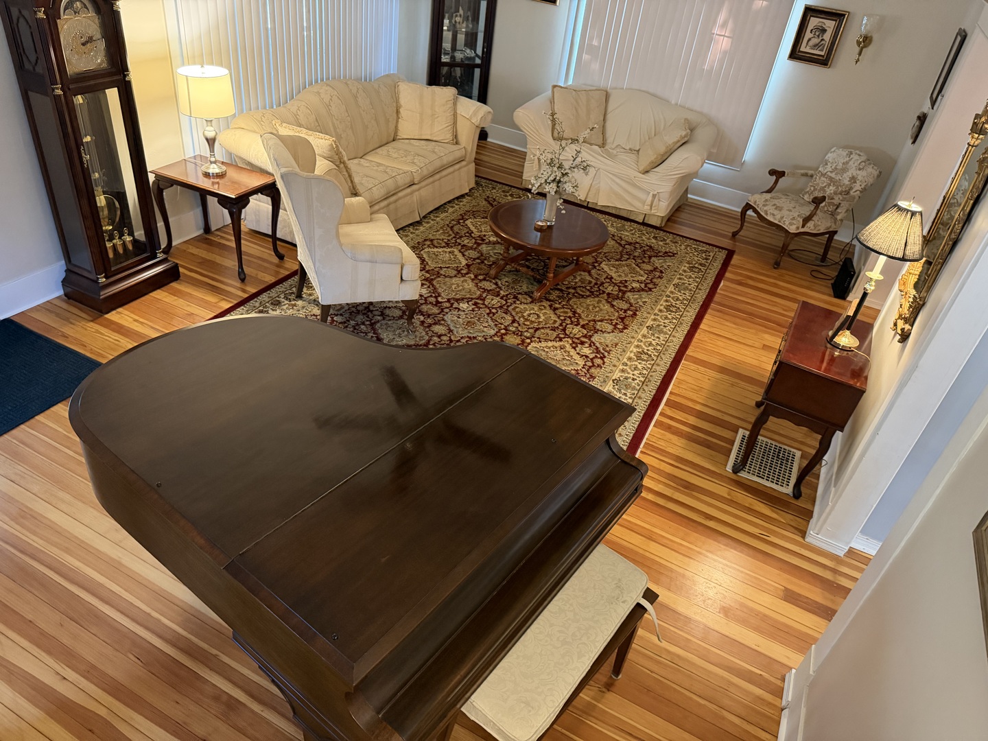 main property photo 22