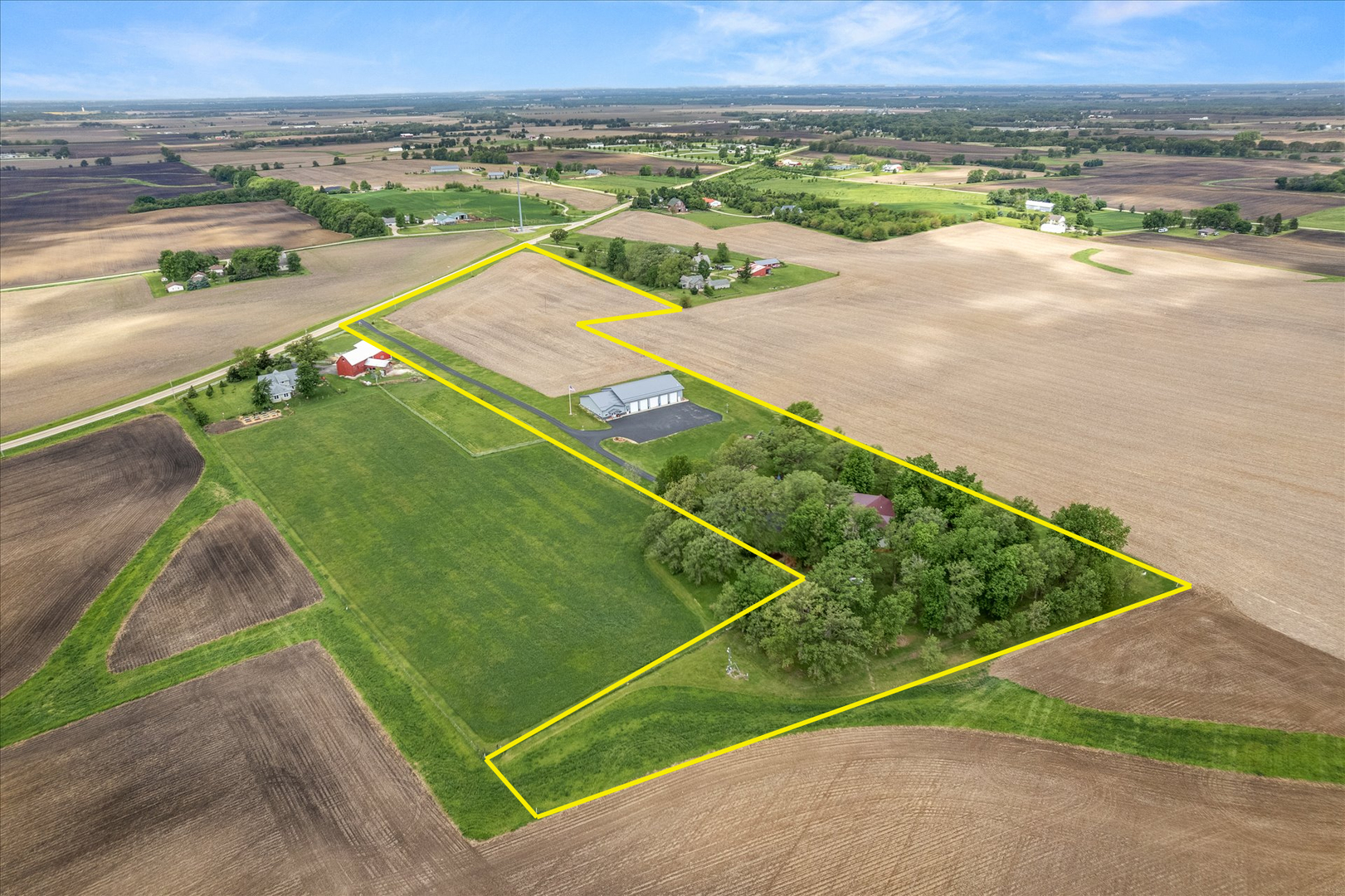 main property photo 40