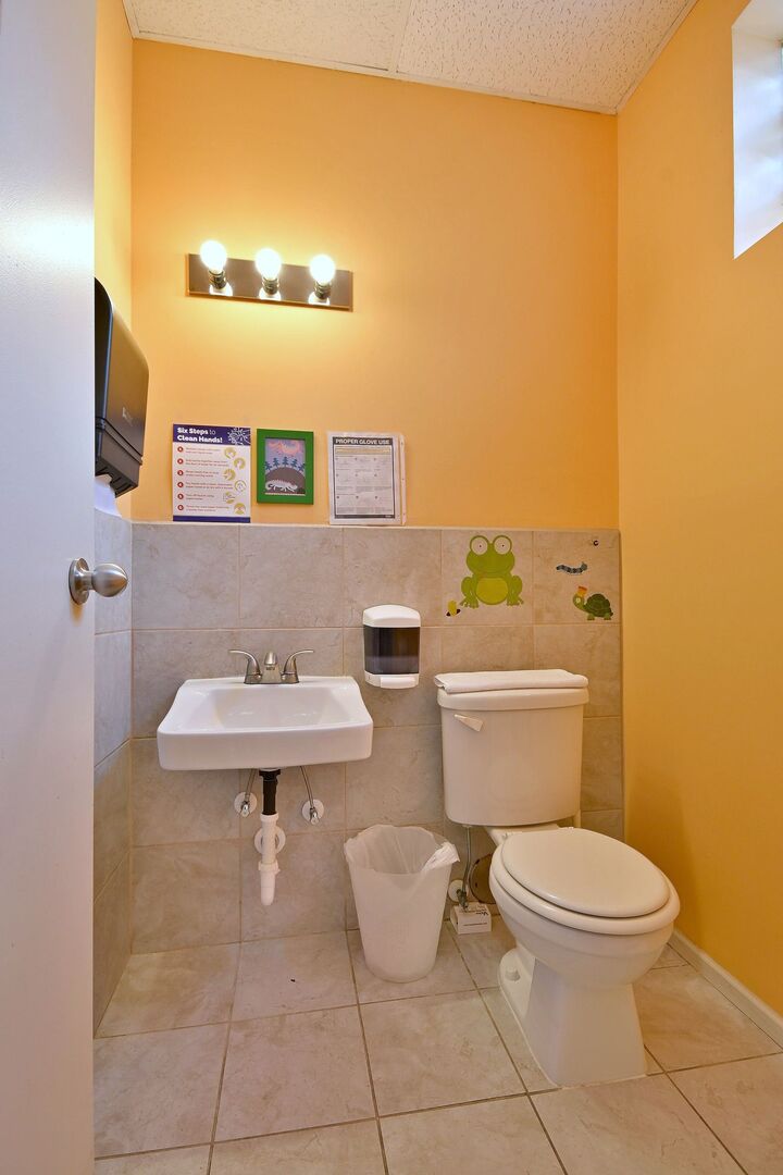 main property photo 9