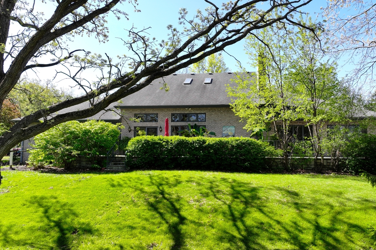 main property photo 50