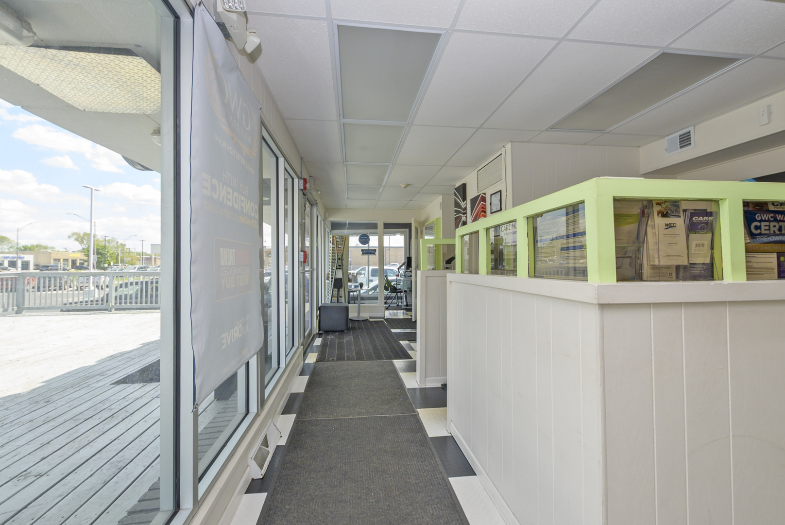 main property photo 8