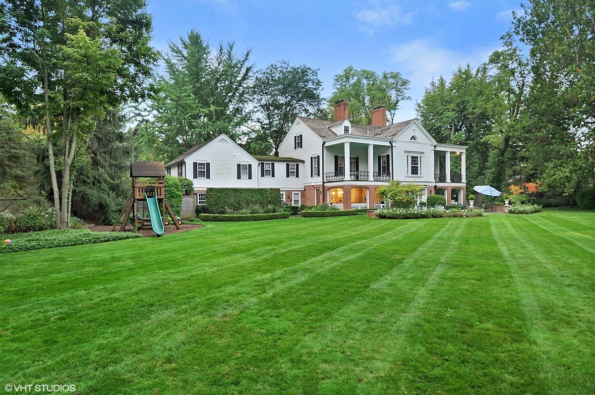 main property photo 37