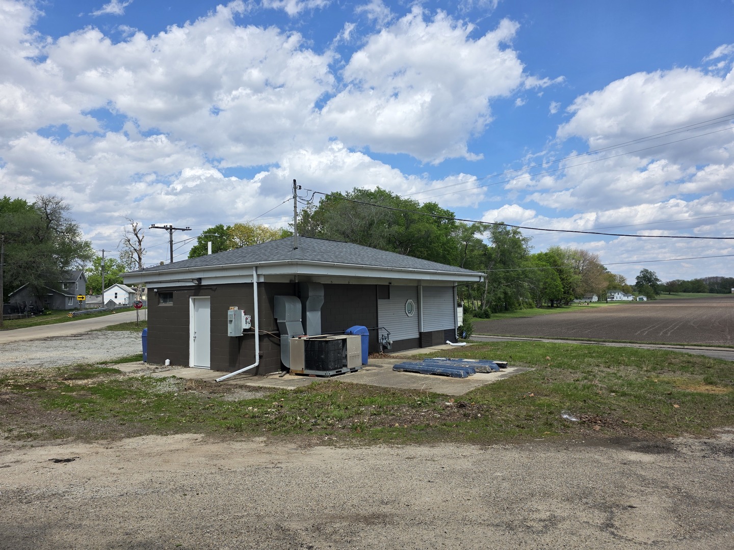 main property photo 7
