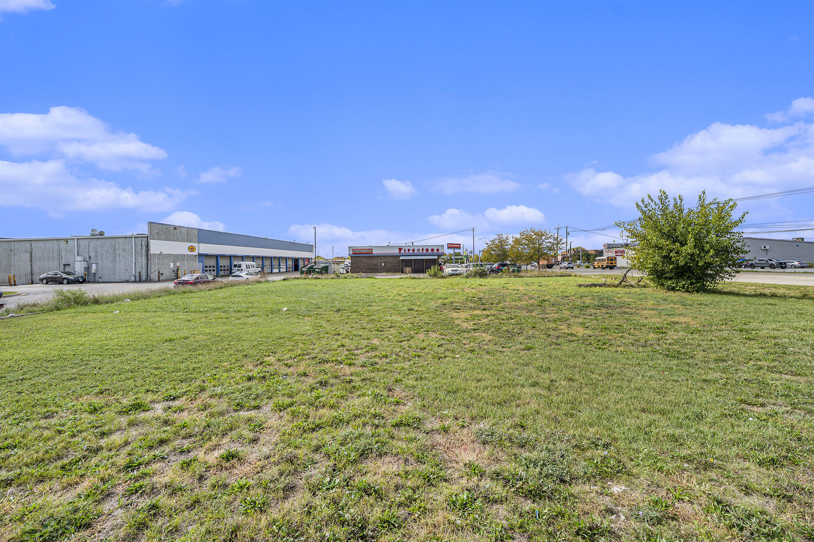 main property photo 6