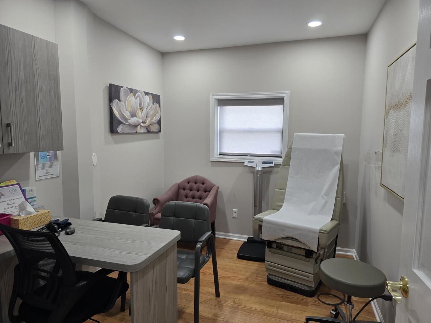 main property photo 12