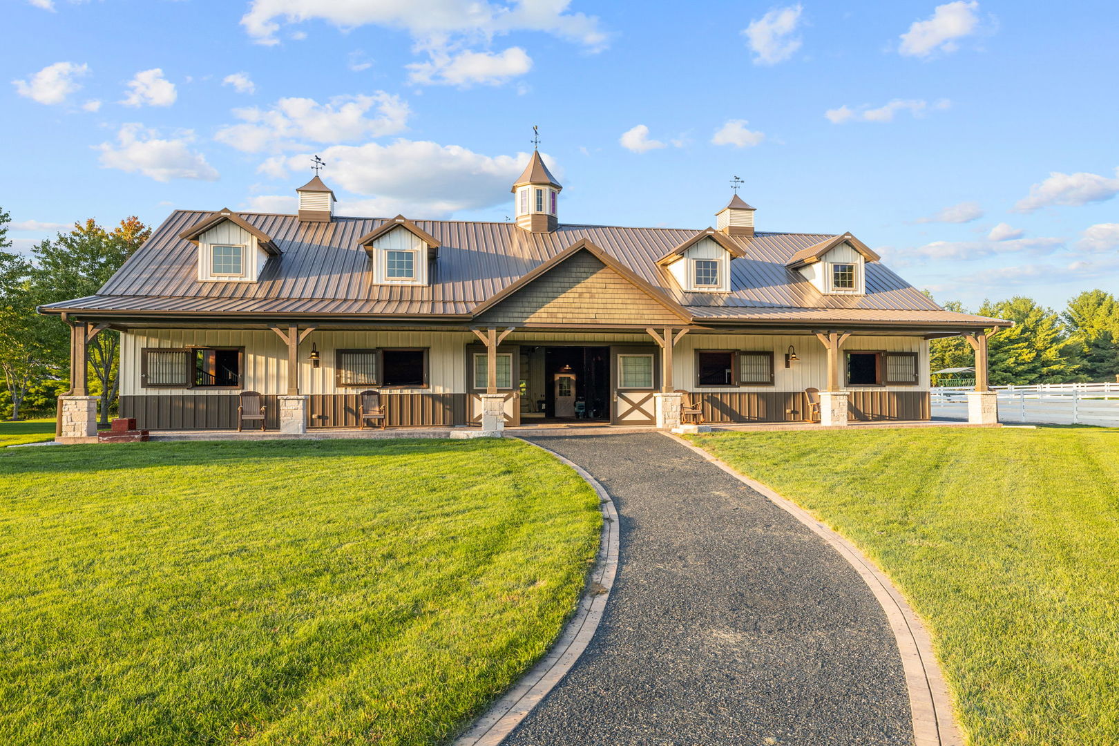 main property photo 12