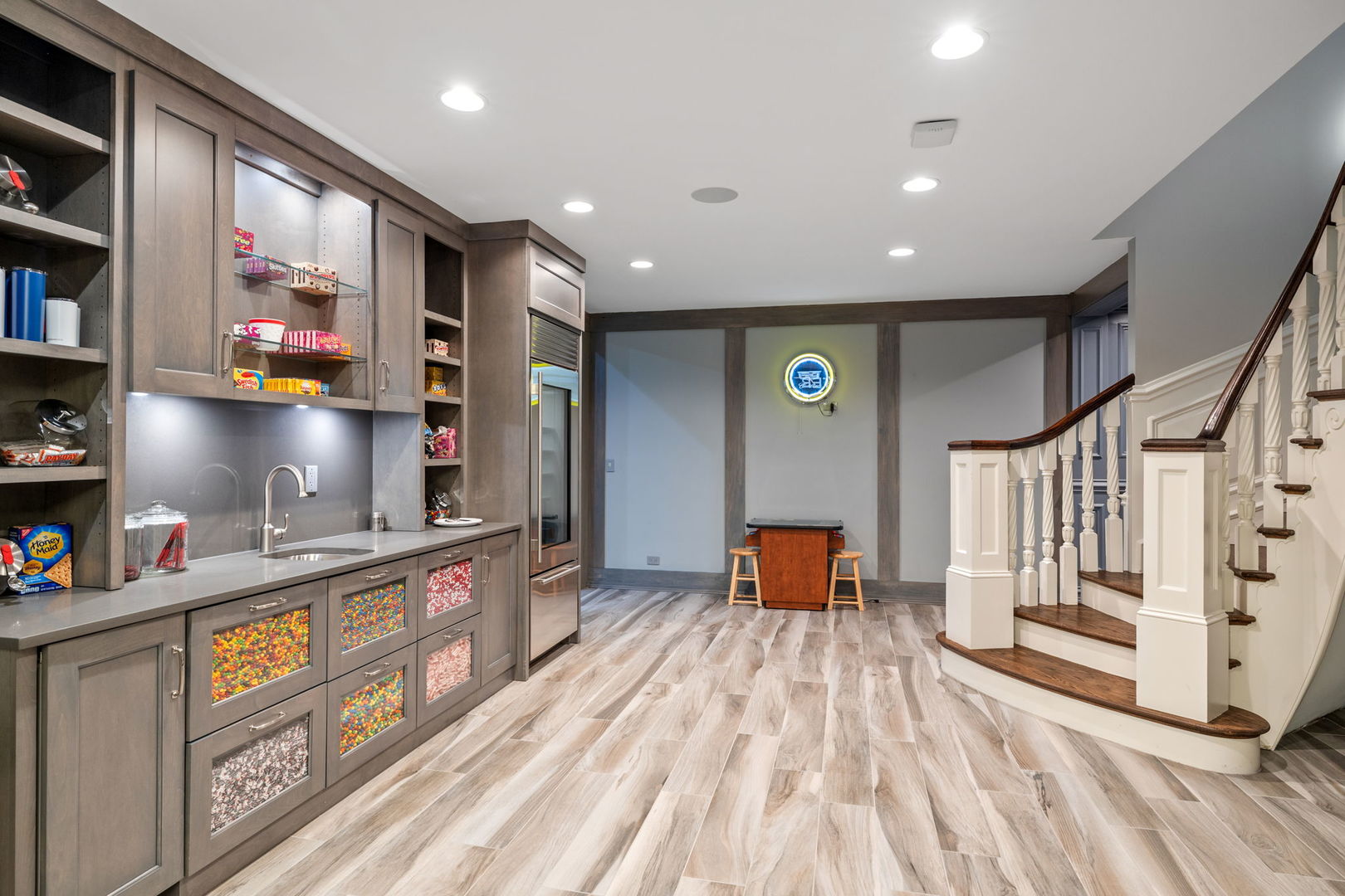 main property photo 61