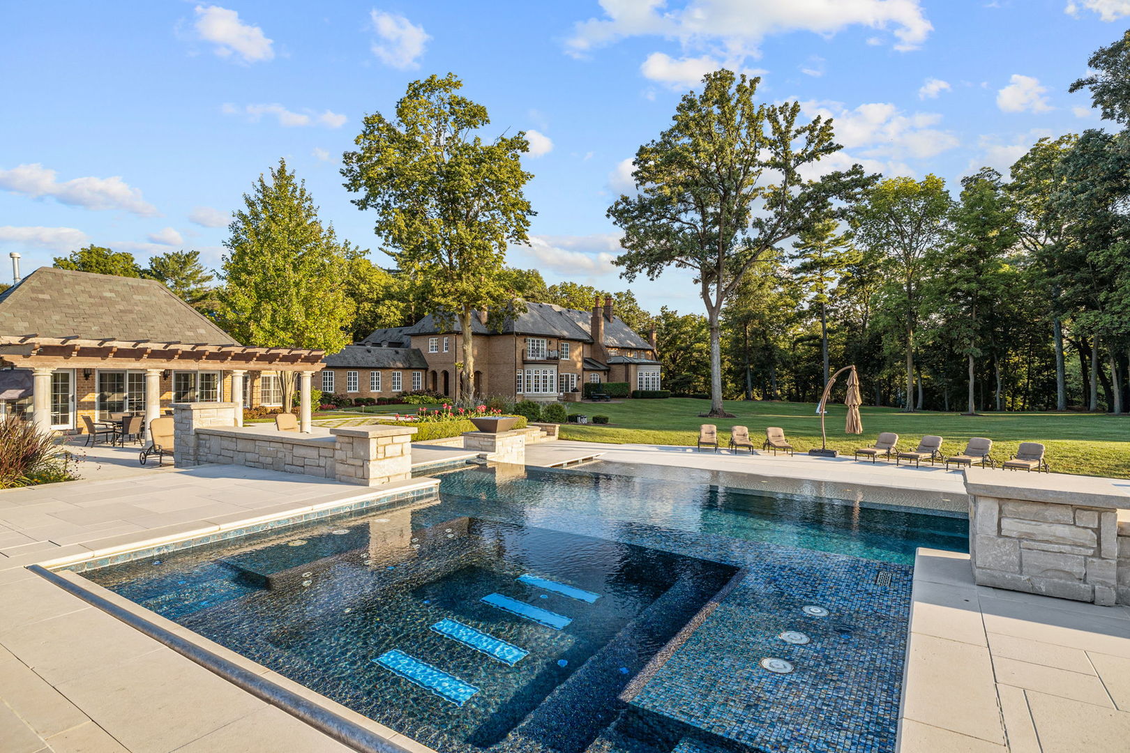main property photo 72