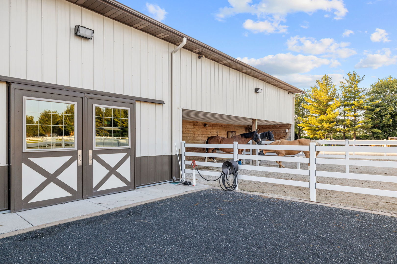 main property photo 84