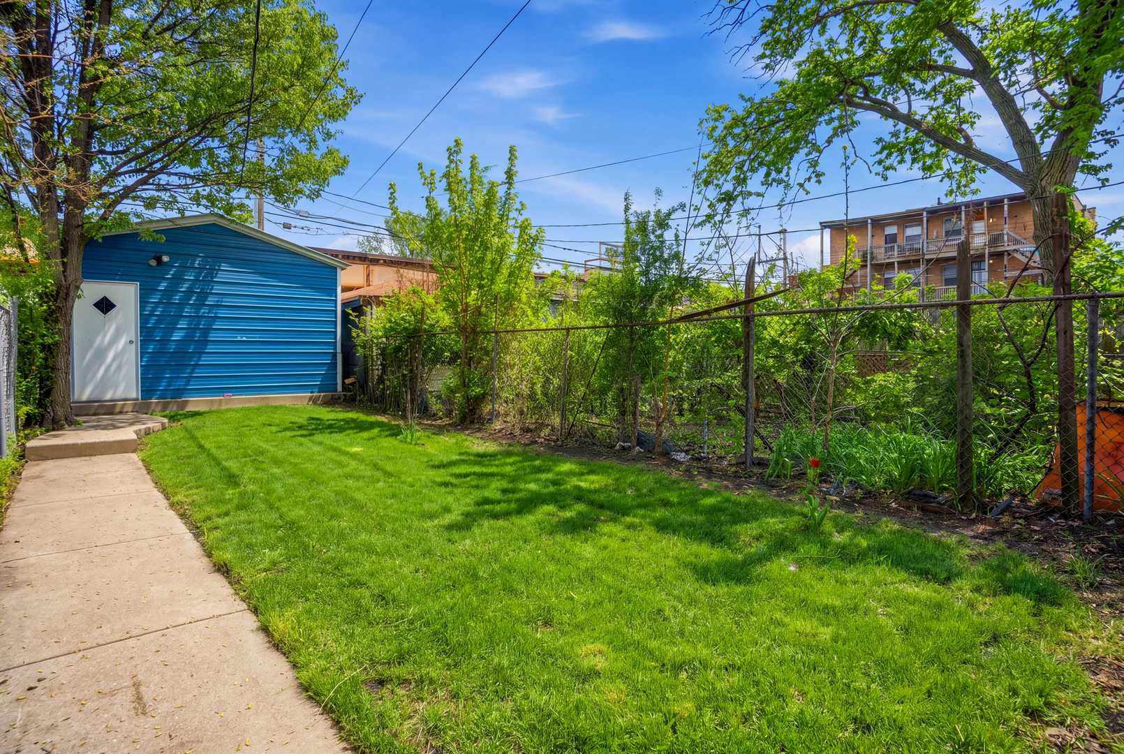 main property photo 33