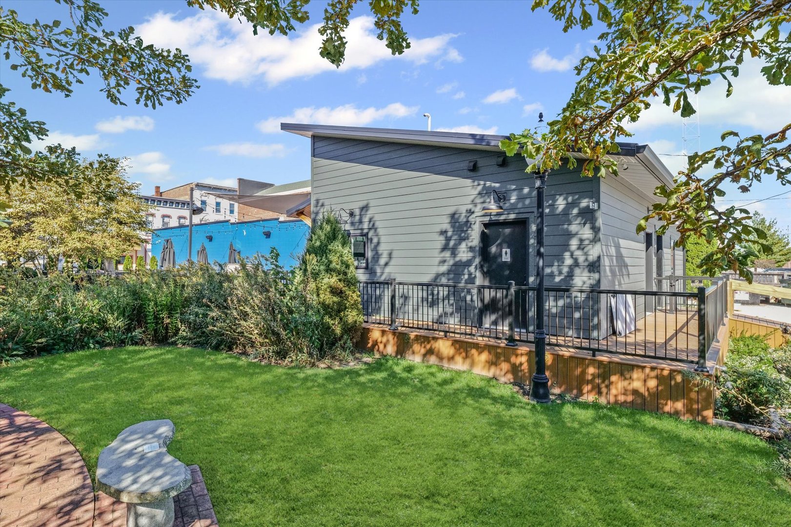 main property photo 38
