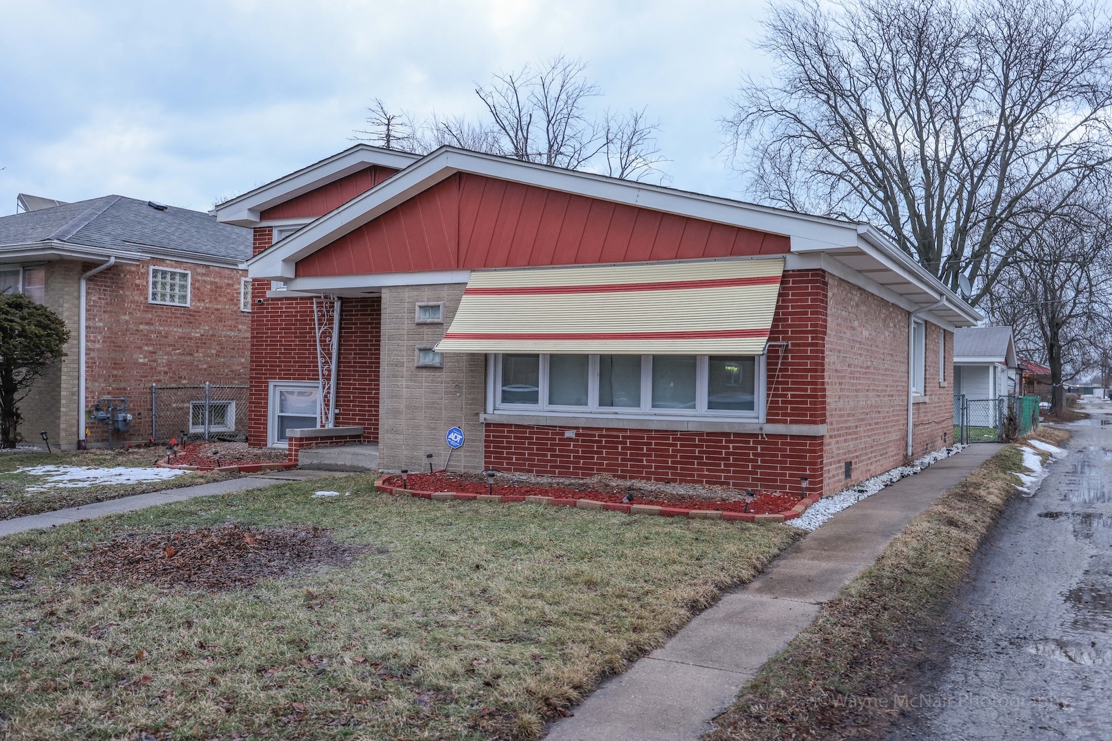 main property photo 12