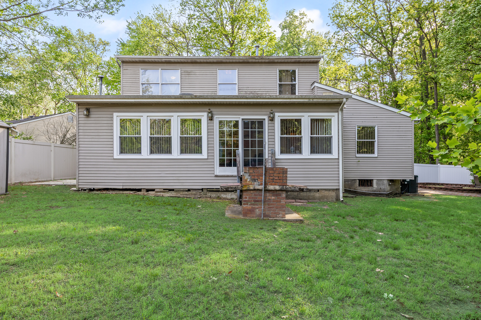 main property photo 29