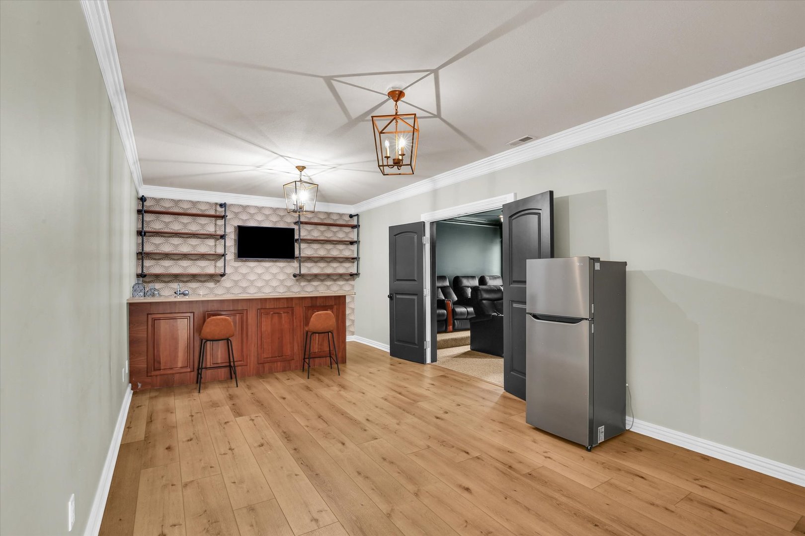 main property photo 58