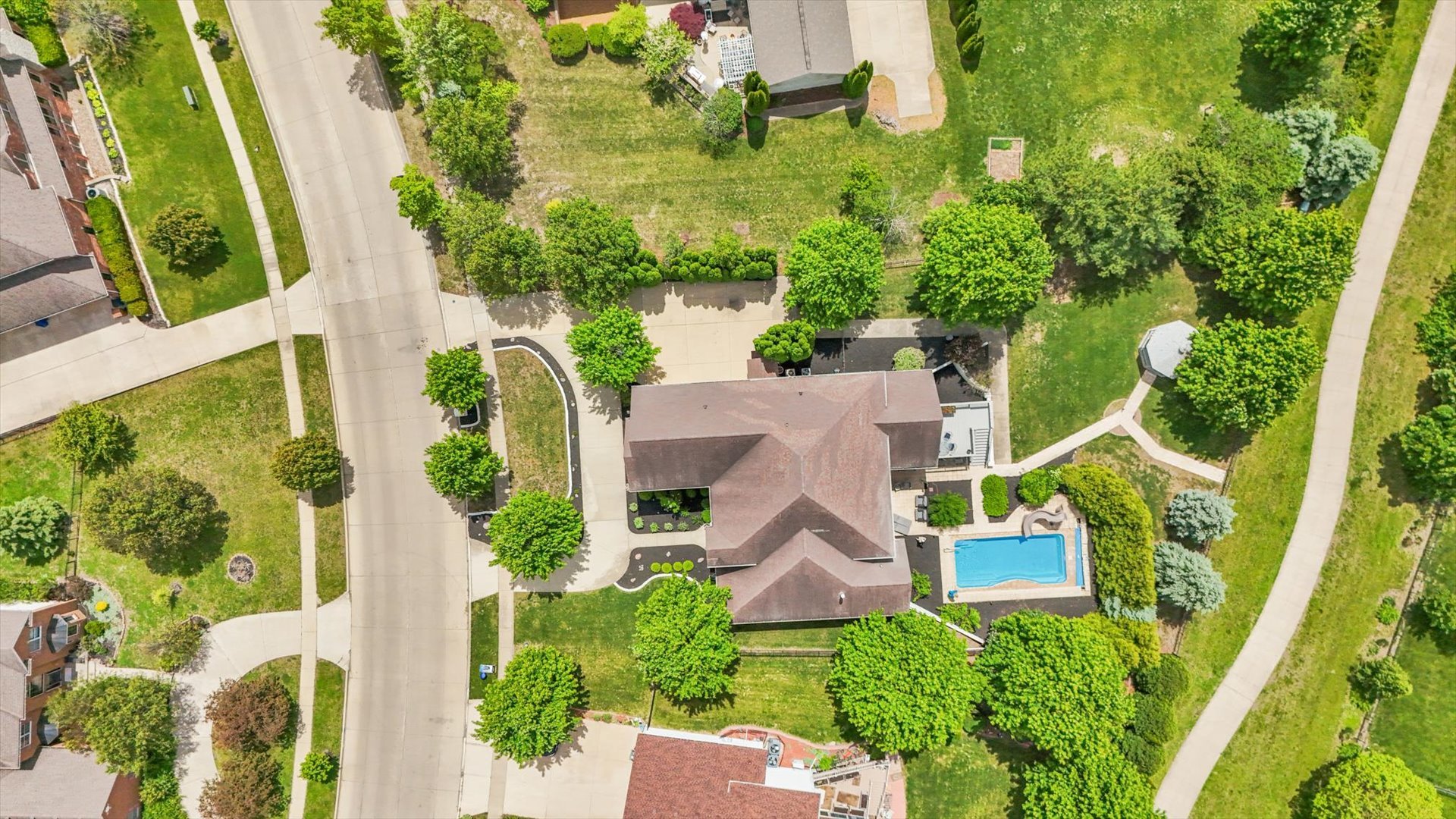 main property photo 83