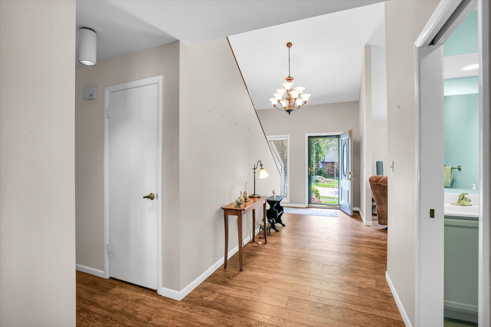 main property photo 8