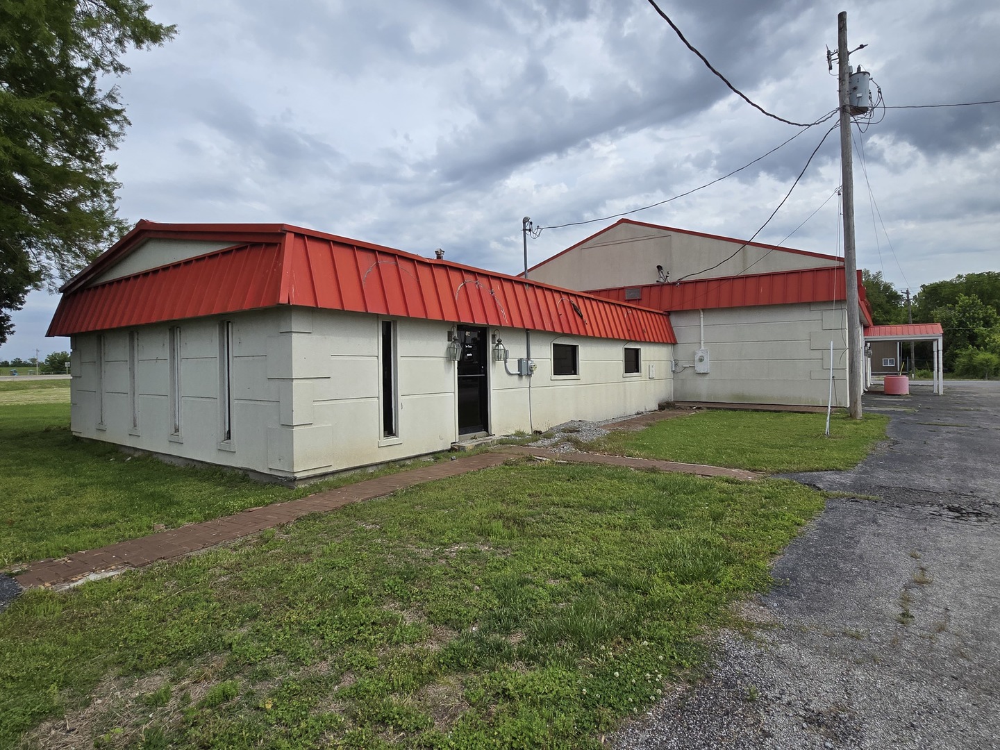 main property photo 3