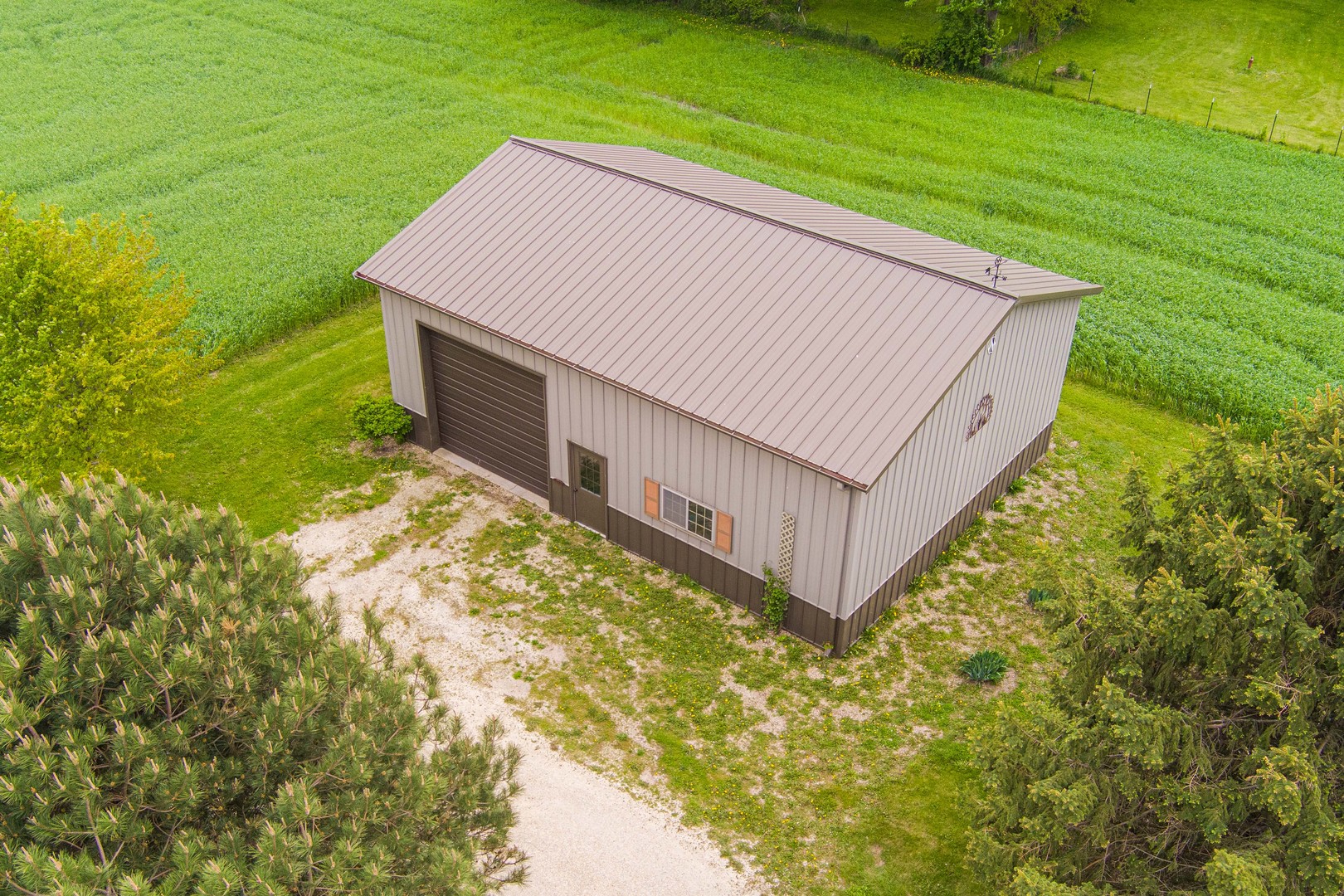 main property photo 7