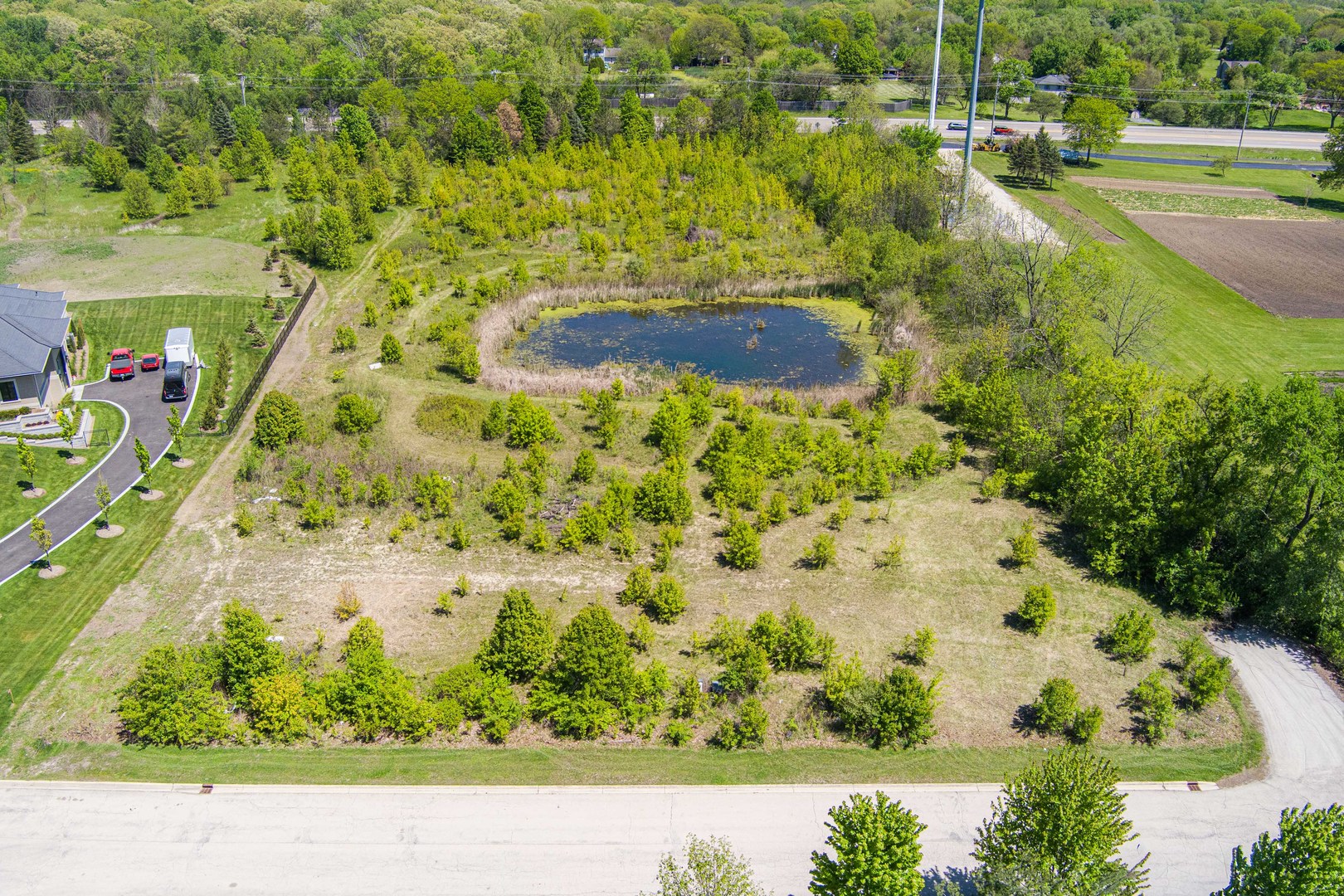 main property photo 8