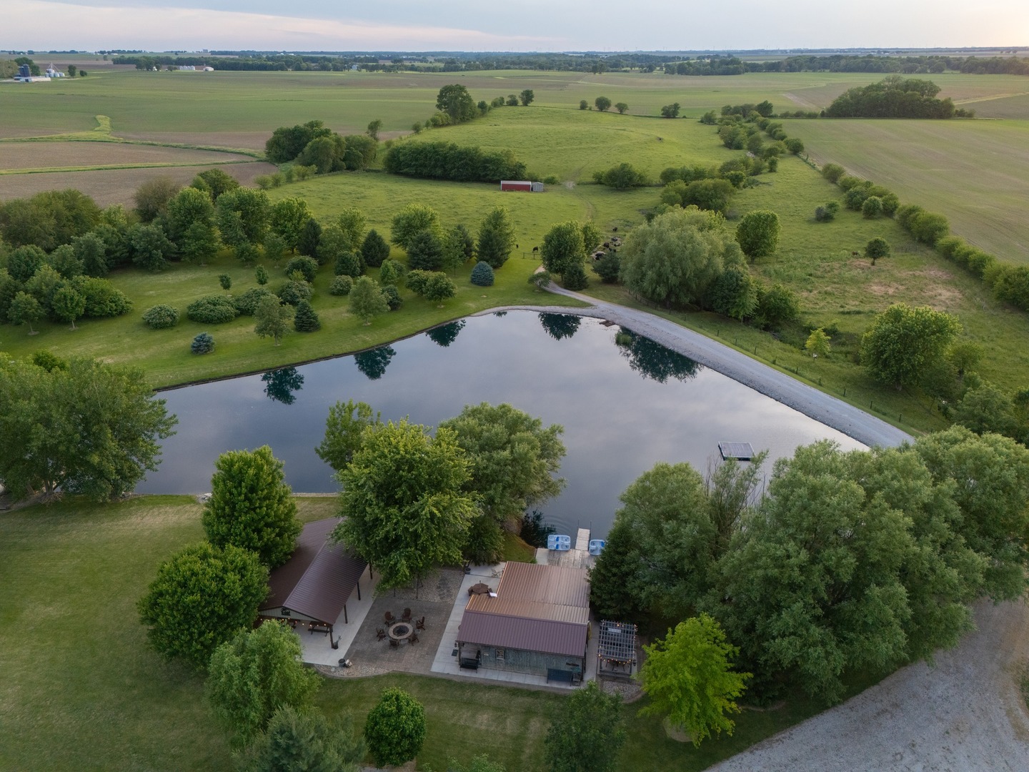 main property photo 14