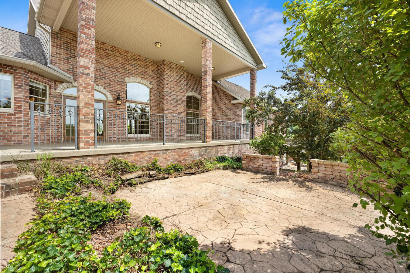 main property photo 98