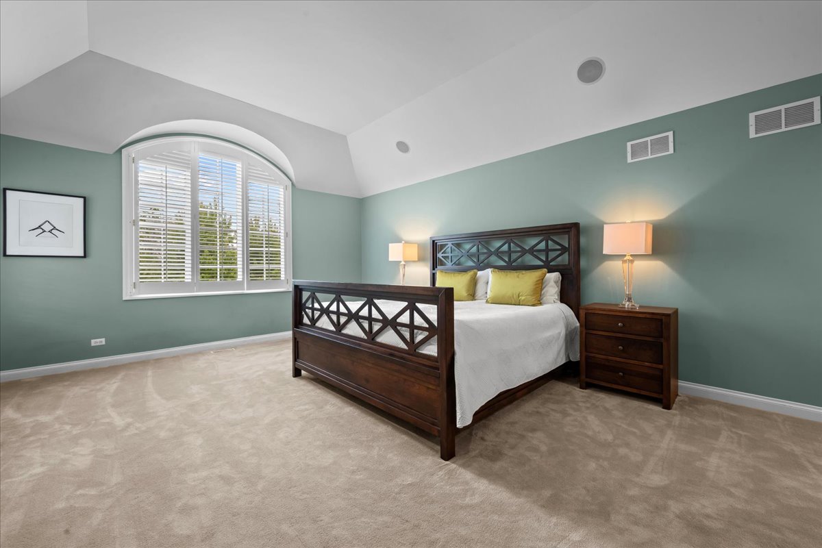 property viewer photo 19
