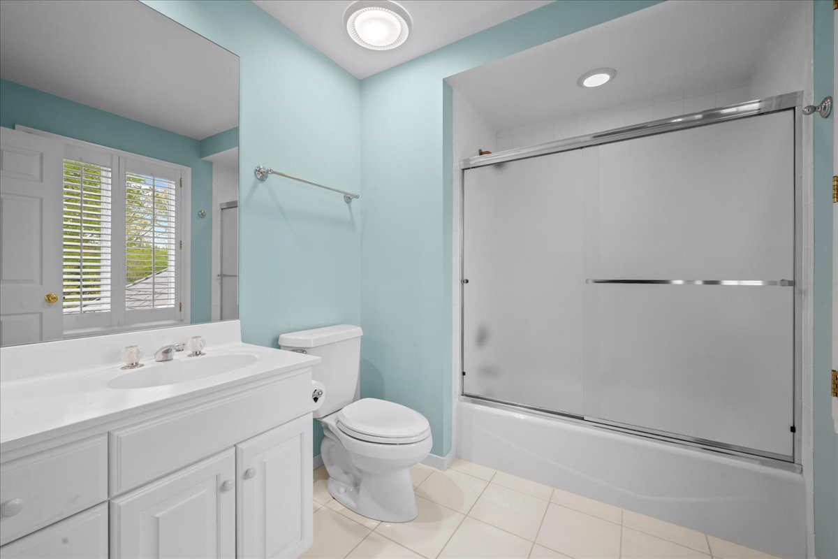 property viewer photo 23